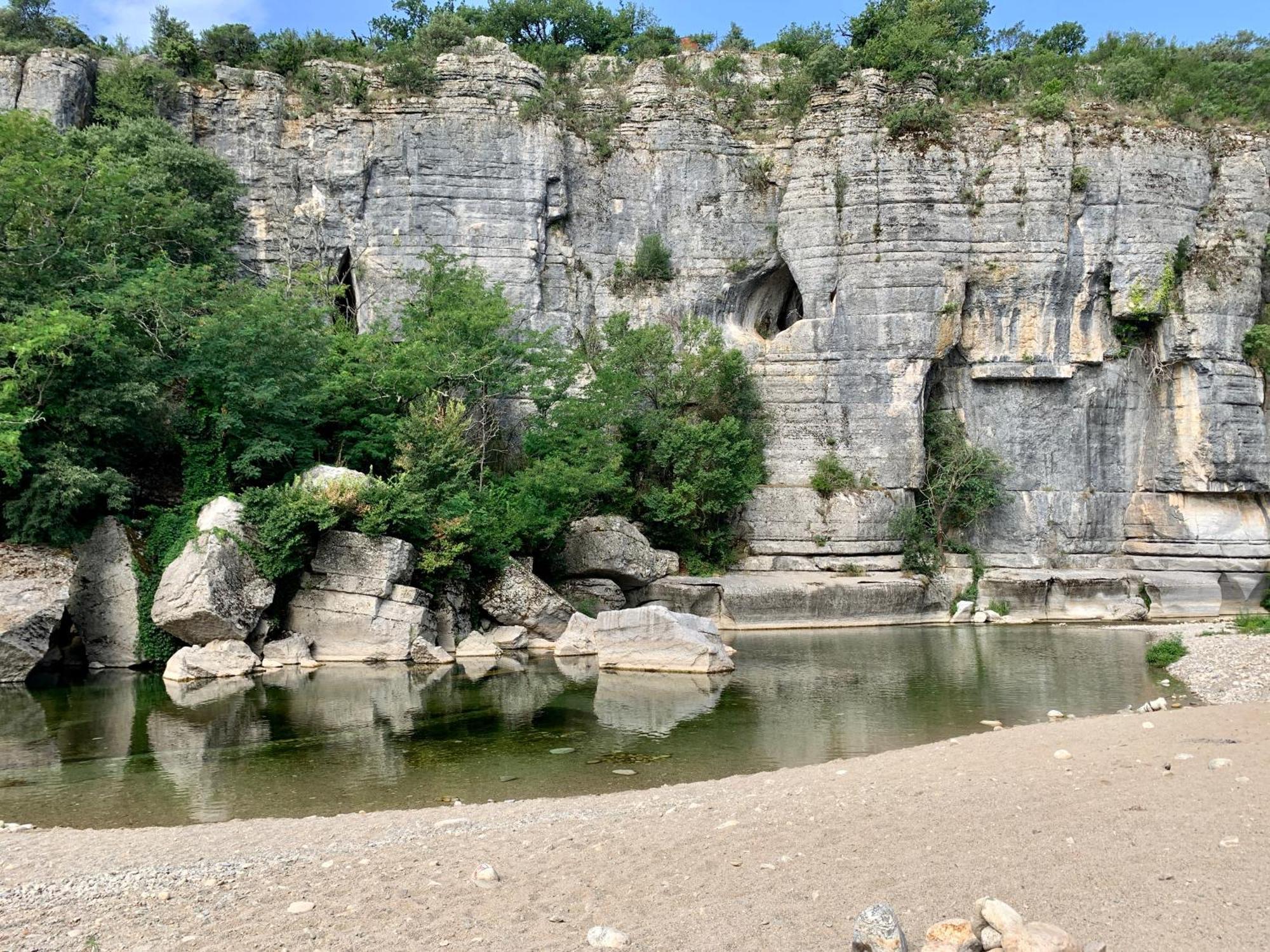 Cevennes Bessegeoises Appartement Besseges Buitenkant foto